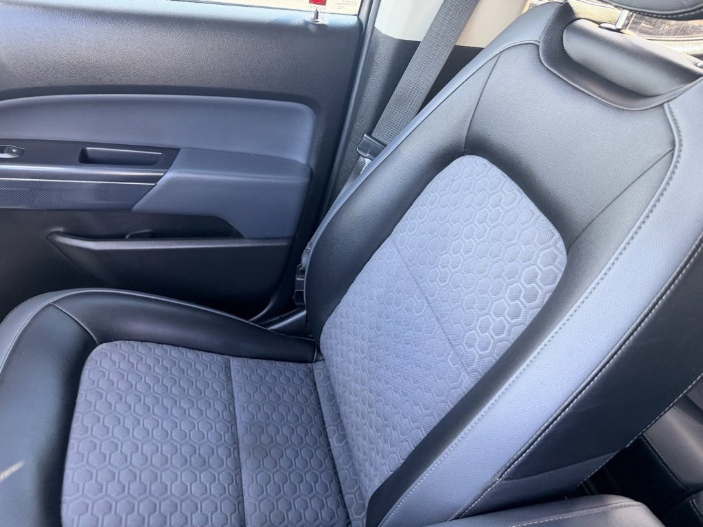 Used 2017 Chevrolet Colorado Z71 image 30