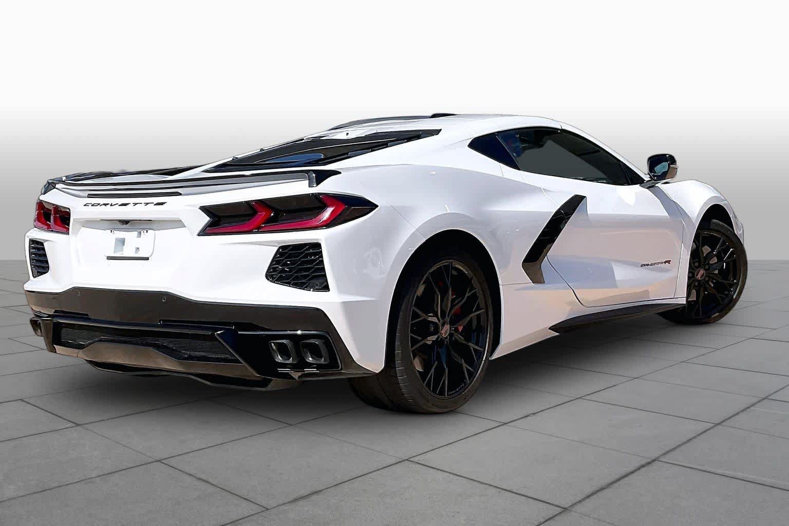 Used 2023 Chevrolet Corvette Stingray Preferred Cpe w/ Z51 Performance Package RWD image 14