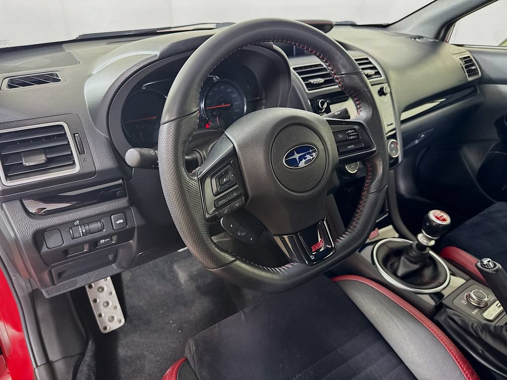Used 2019 Subaru WRX STI AWD/4WD image 9