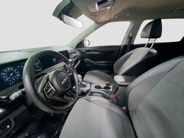 Certified 2024 Kia Seltos S image 21