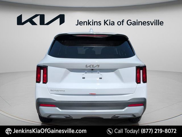 New 2026 Kia Sorento LX FWD image 6