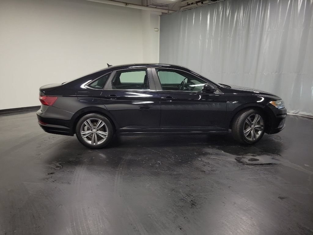 Used 2021 Volkswagen Jetta R-Line FWD image 9