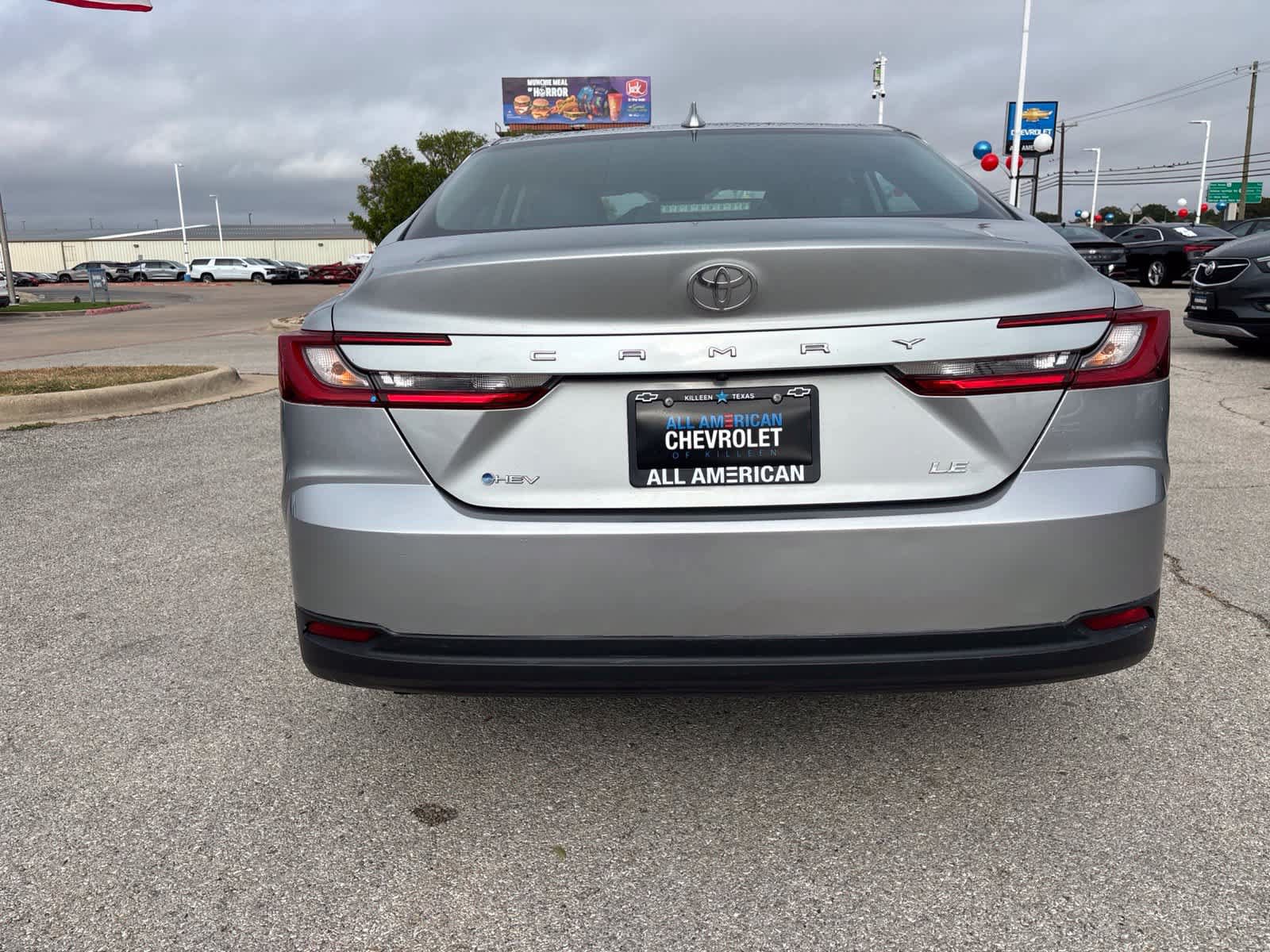 Used 2025 Toyota Camry LE FWD image 6