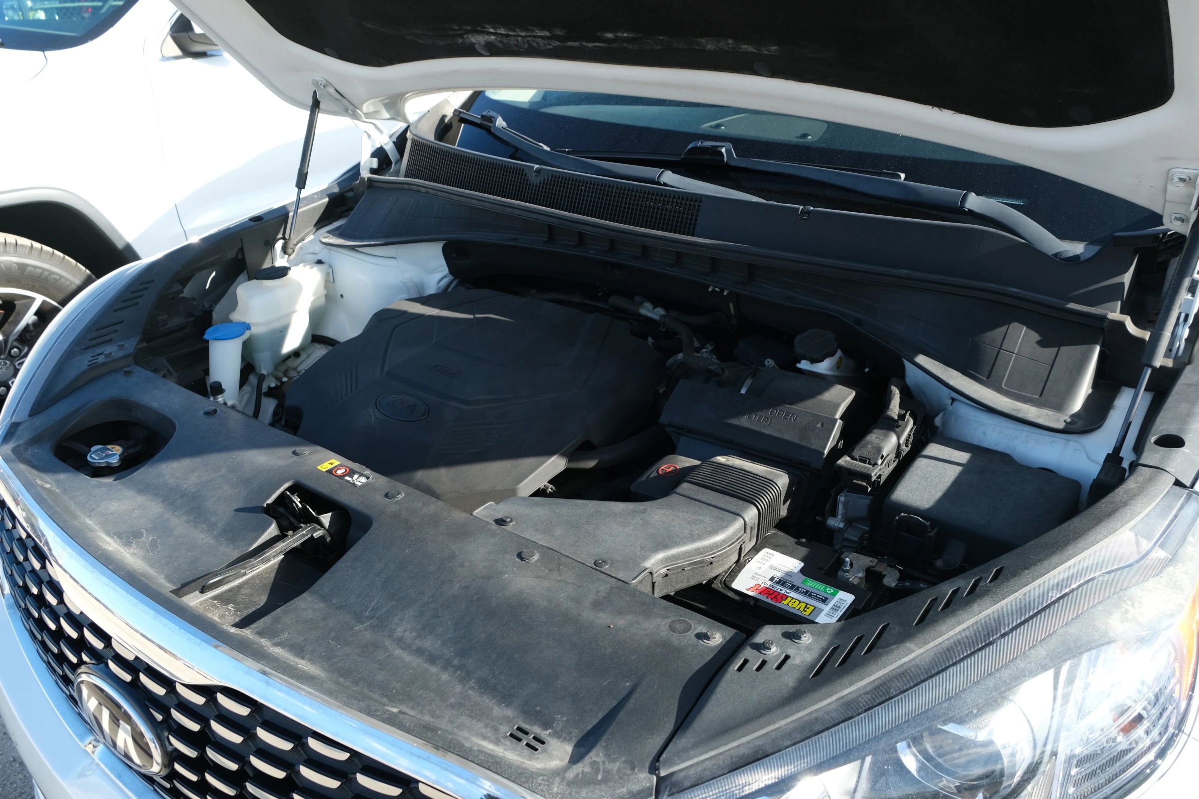 Used 2019 Kia Sorento SX image 53