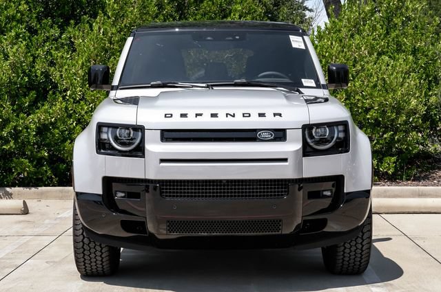 New 2026 Land Rover Defender 110 X-Dynamic SE AWD/4WD image 5