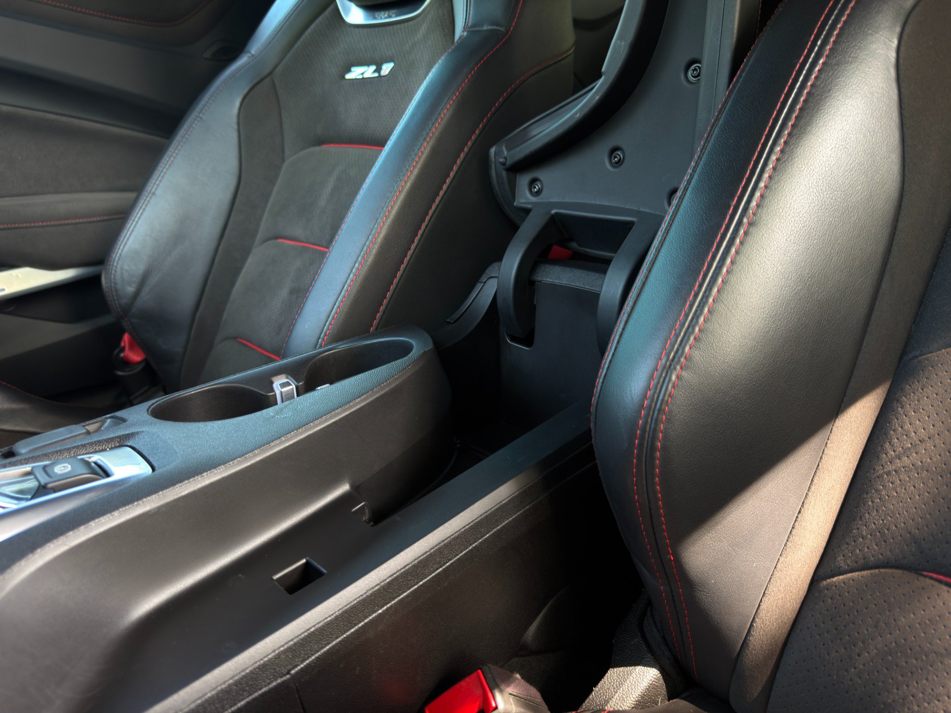 Used 2017 Chevrolet Camaro ZL1 RWD image 77