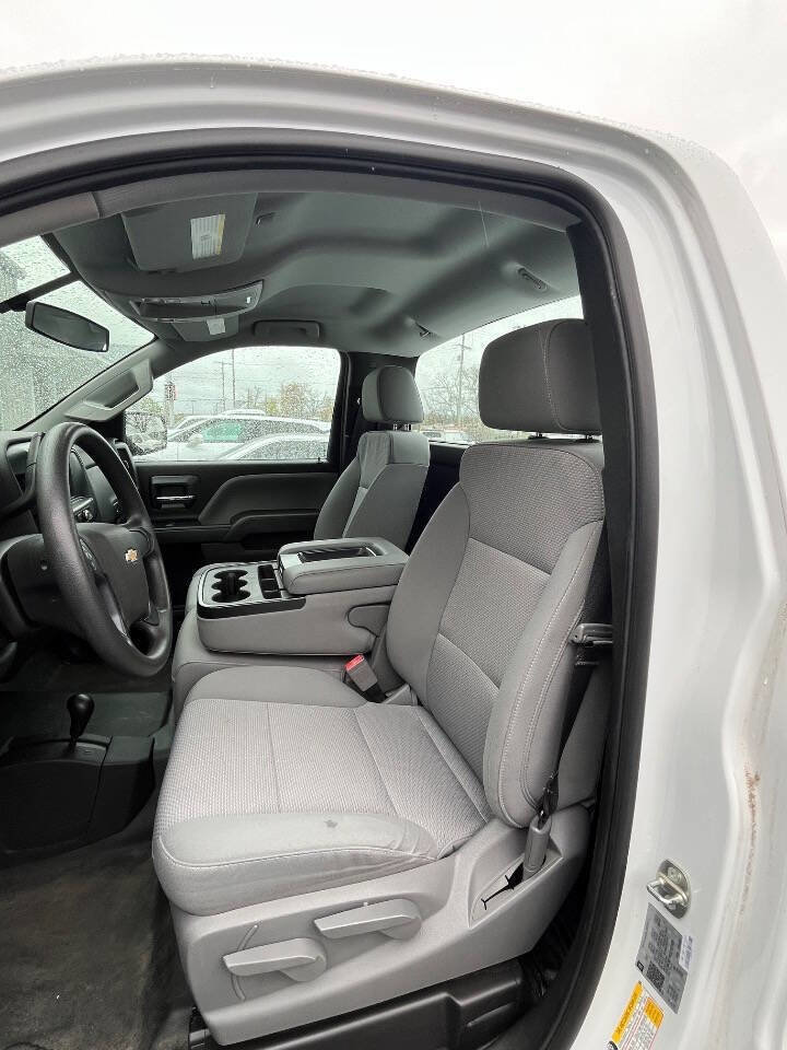 Used 2017 Chevrolet Silverado 1500 W/T w/ WT Fleet Convenience Package AWD/4WD image 5