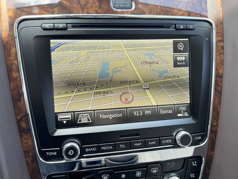 Used 2015 Bentley Flying Spur V8 AWD/4WD image 30