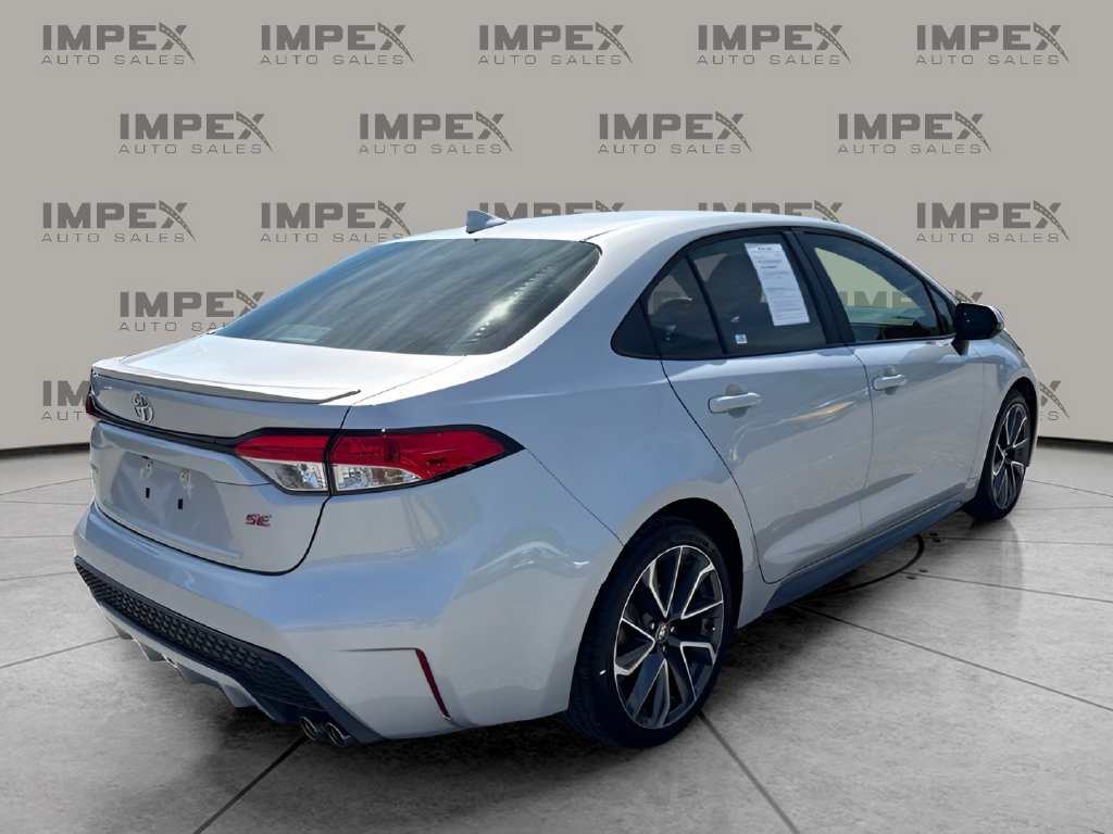 Used 2022 Toyota Corolla SE FWD image 3