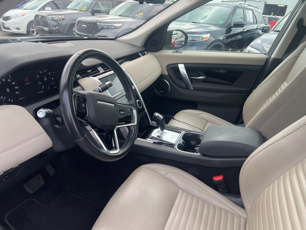 Used 2021 Land Rover Discovery Sport SE image 7