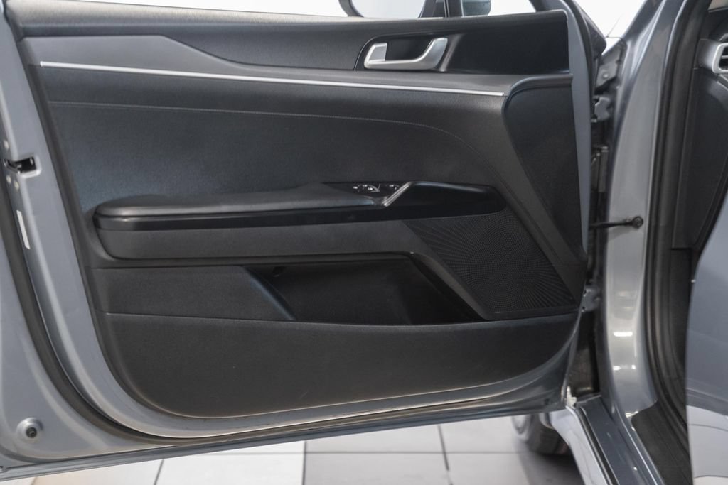 Used 2021 Kia K5 LXS FWD image 33