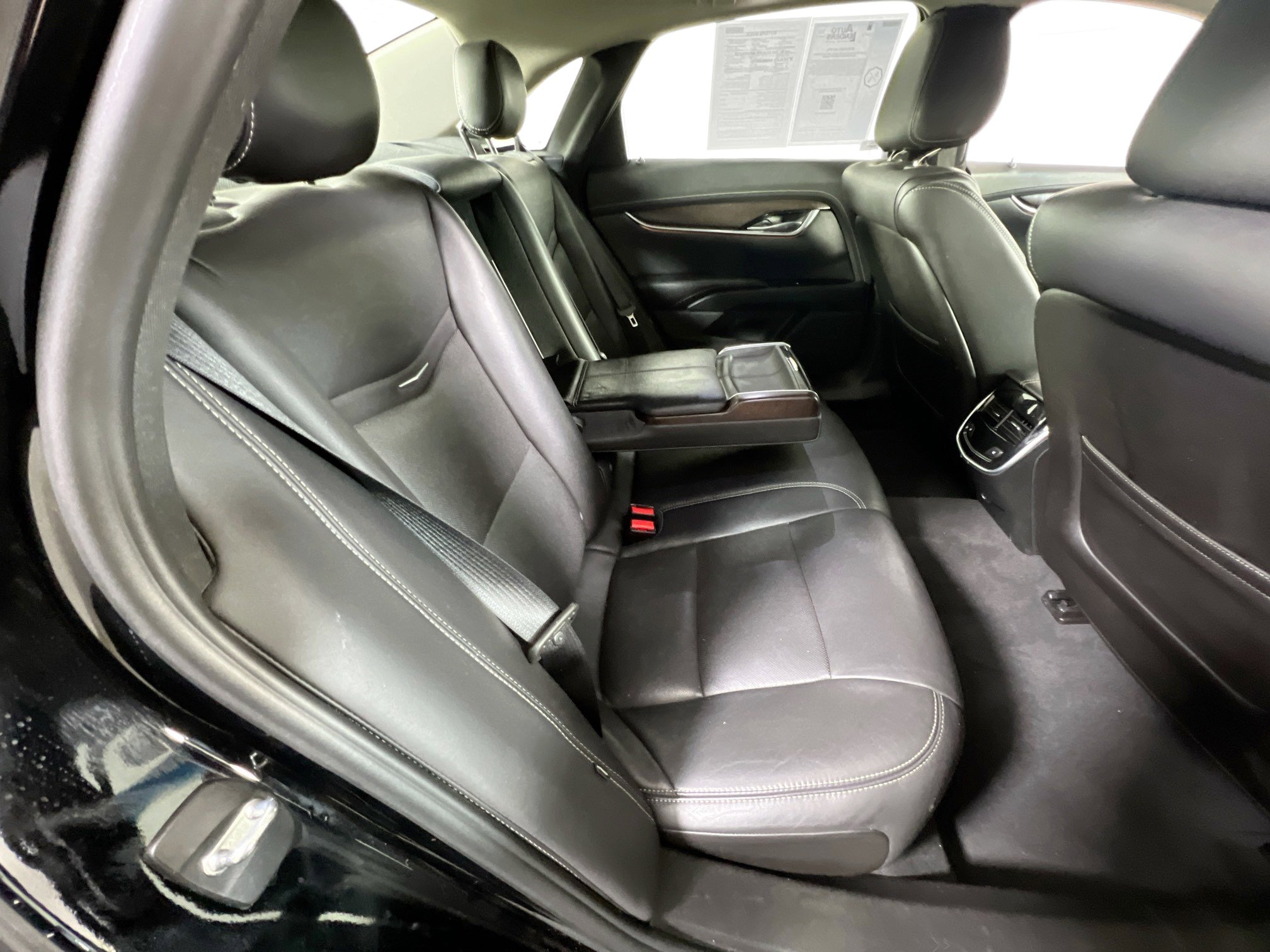 Used 2018 Cadillac XTS Luxury image 27
