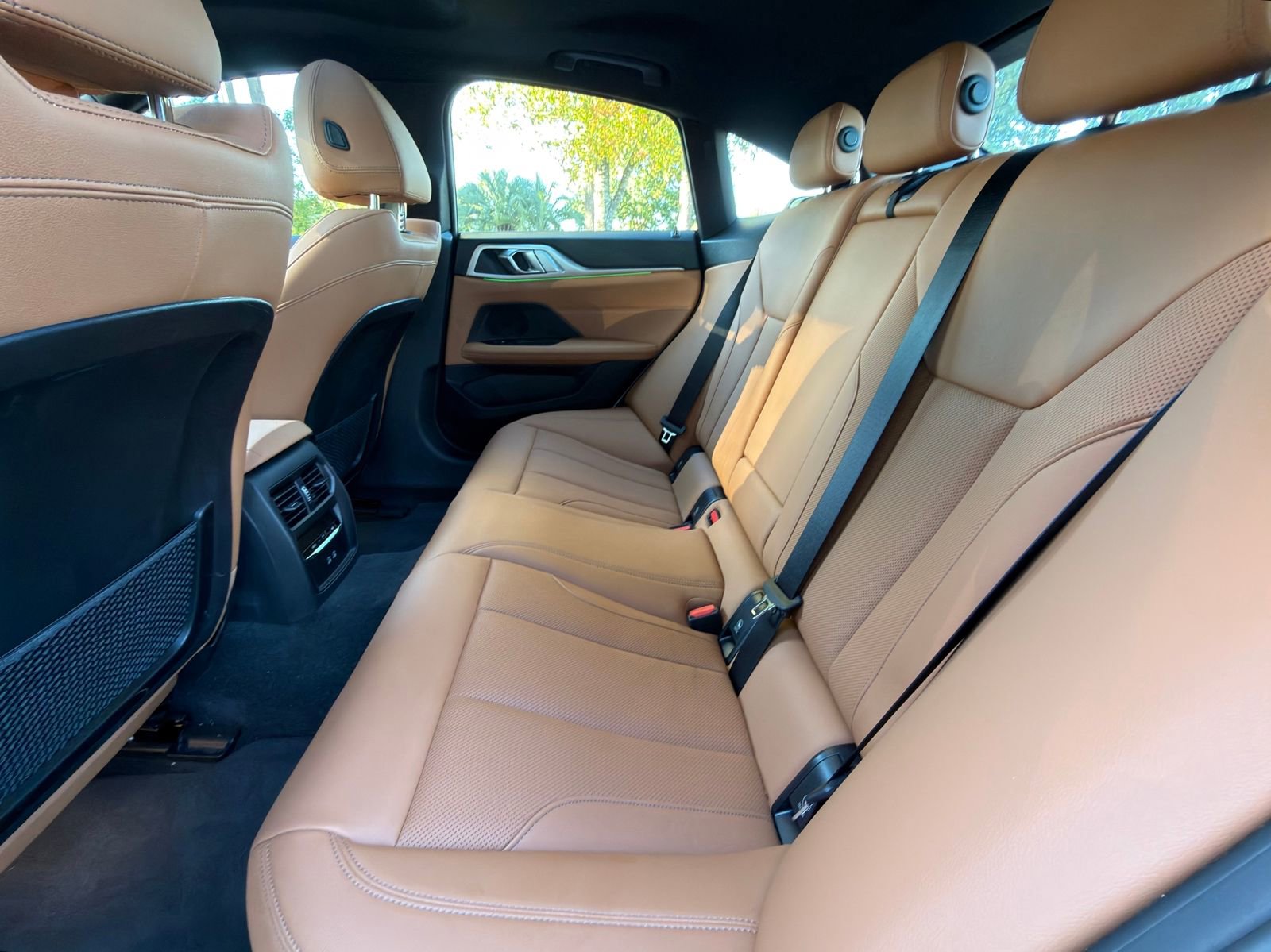 Used 2023 BMW i4 eDrive35 w/ Premium Package image 15