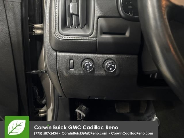 Used 2016 GMC Canyon SLT w/ Driver Alert Package AWD/4WD image 12