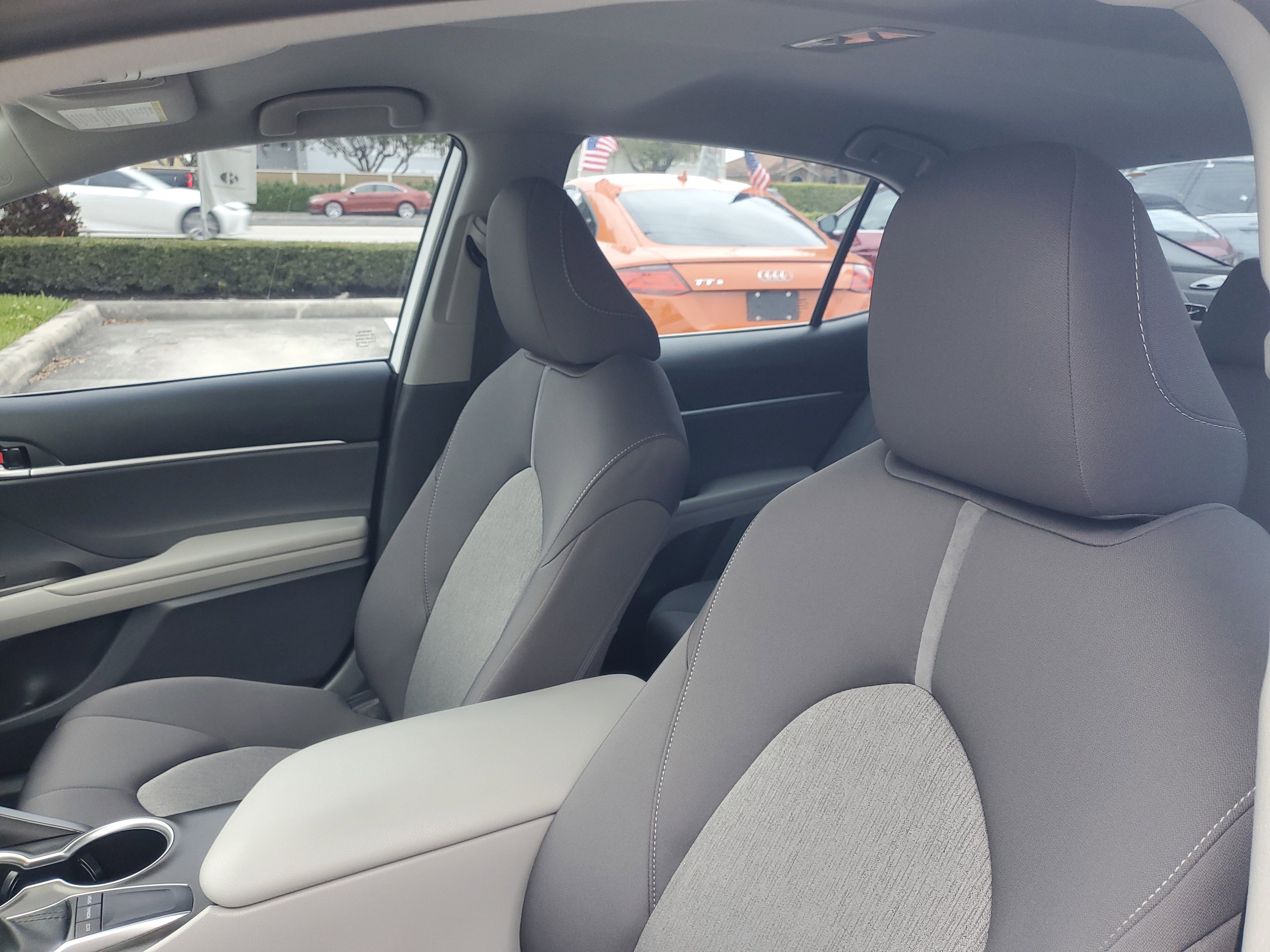 Used 2023 Toyota Camry LE image 17