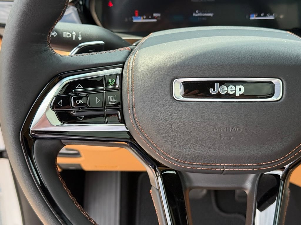 New 2026 Jeep Grand Cherokee Summit AWD/4WD image 14