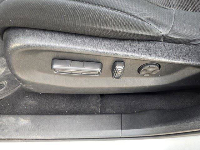 Used 2019 Honda CR-V EX image 17