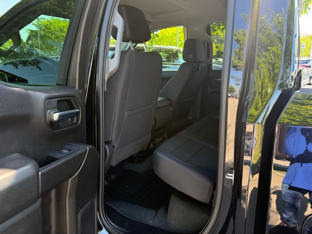 Used 2019 Chevrolet Silverado 1500 LT w/ All-Star Edition AWD/4WD image 11