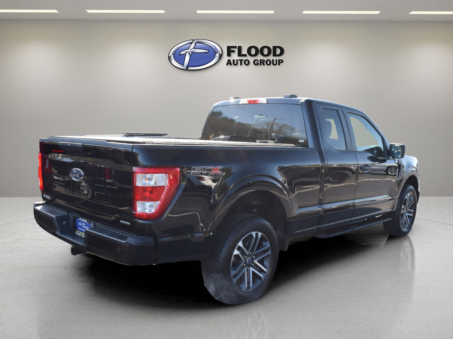 Used 2023 Ford F150 XL w/ STX Appearance Package image 4
