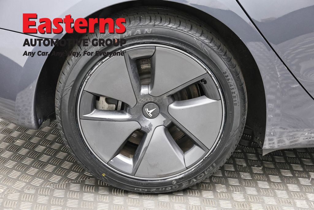 Used 2023 Tesla Model 3 Standard Range image 25
