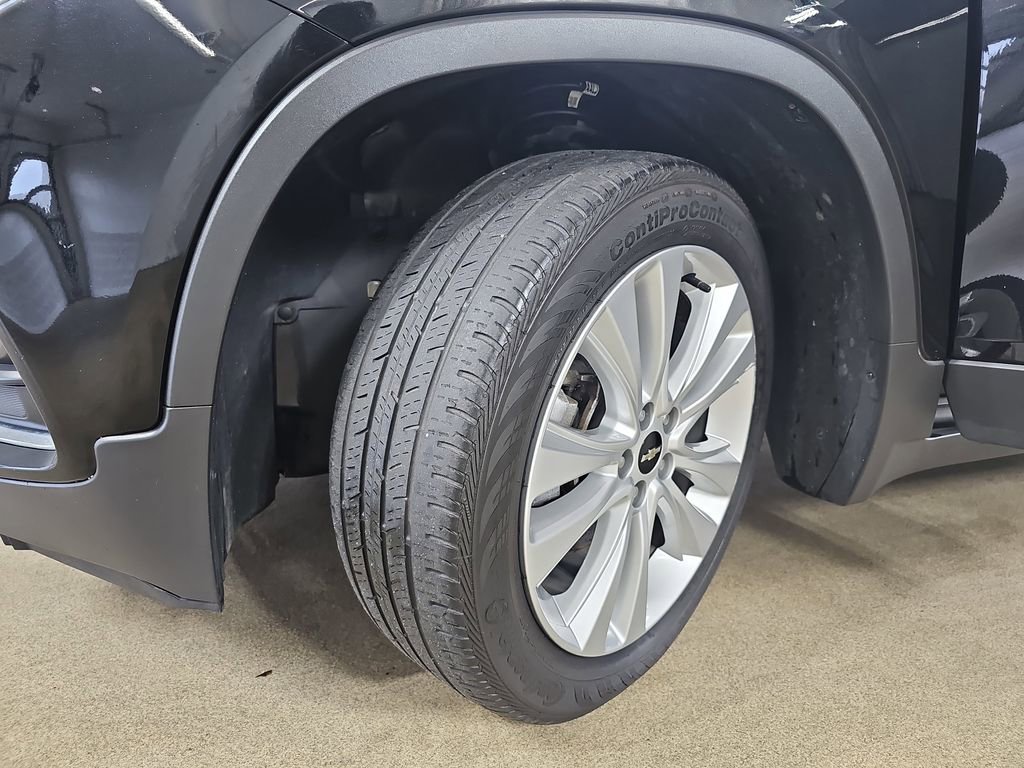 Used 2018 Chevrolet Trax Premier image 37