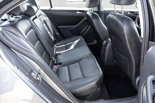Used 2014 Volkswagen Jetta SE FWD image 19