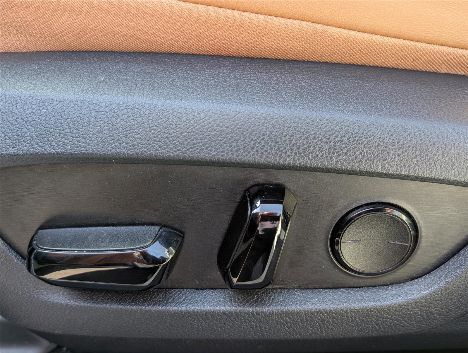 Used 2024 Lexus RX 350 w/ Convenience Package image 21