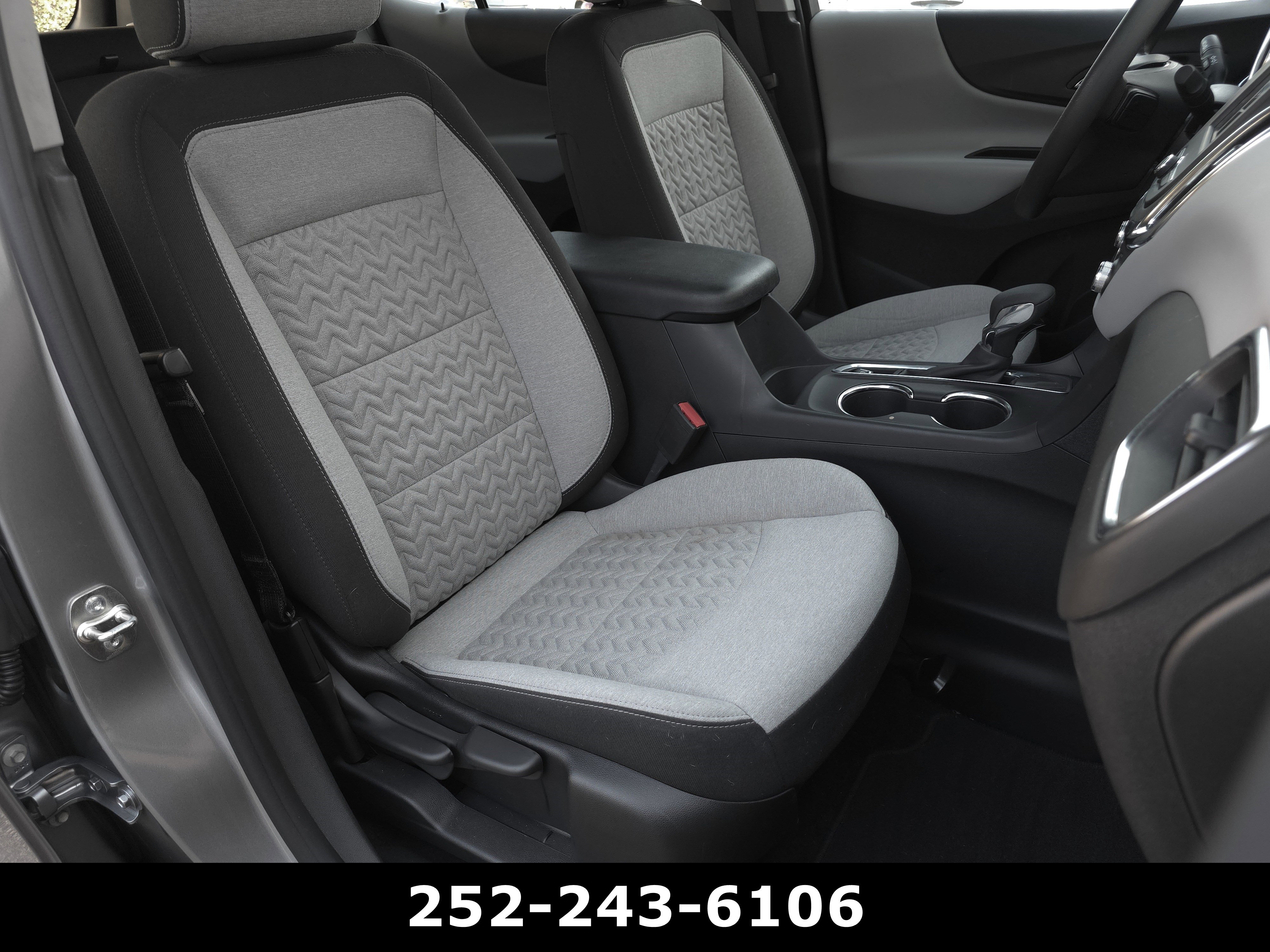 Used 2024 Chevrolet Equinox LS FWD image 30
