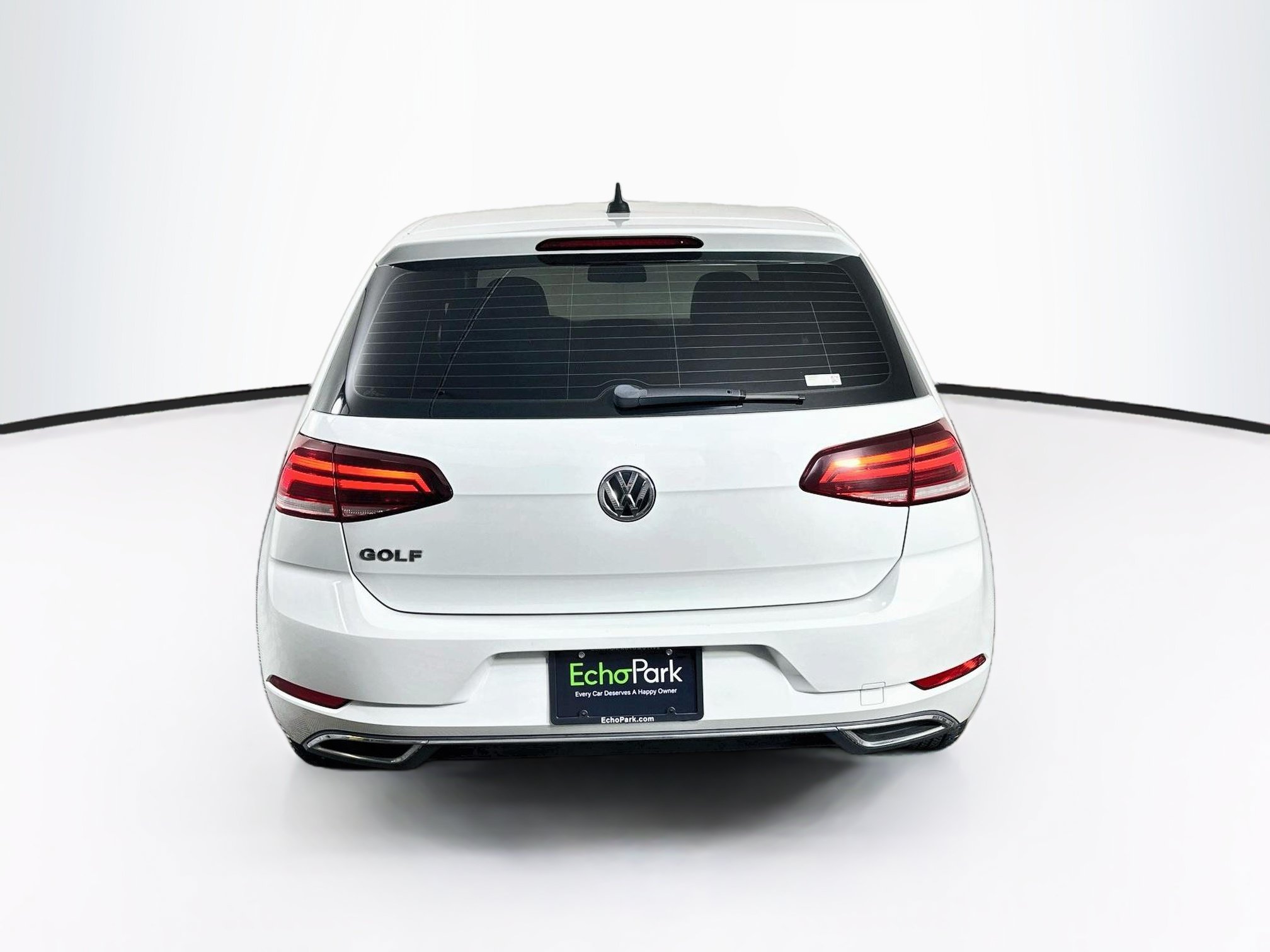 Used 2020 Volkswagen Golf 4-Door FWD image 7