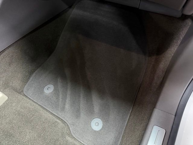 Used 2023 Lincoln Nautilus Reserve w/ Equipment Group 201A image 32