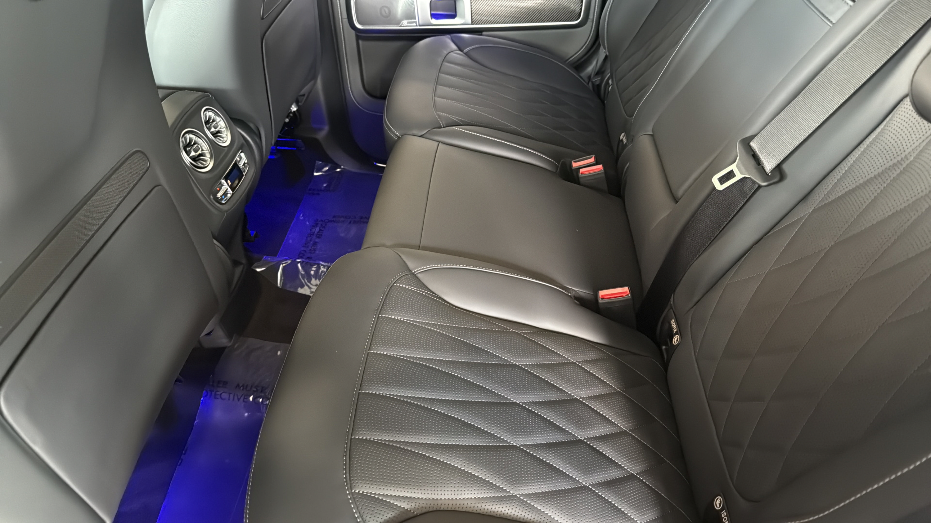New 2027 Mercedes-Benz G 63 AMG 4MATIC image 24