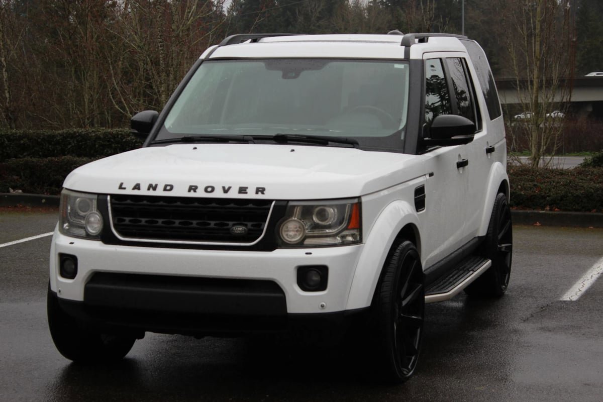 Used 2016 Land Rover LR4 HSE LUX AWD/4WD image 1