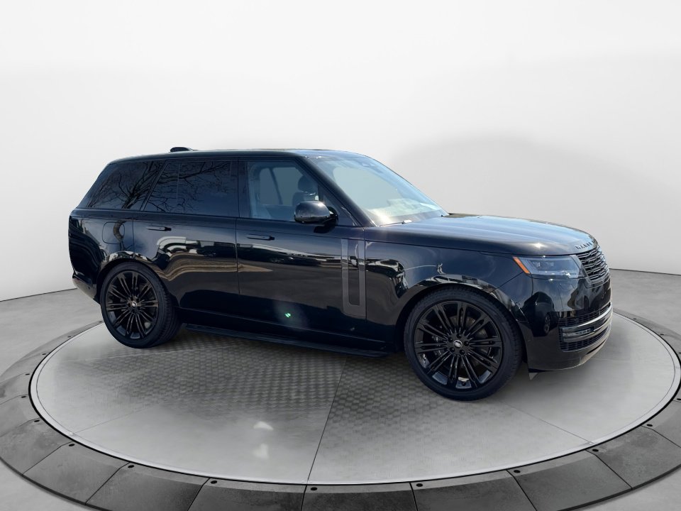Certified 2024 Land Rover Range Rover SE AWD/4WD image 3