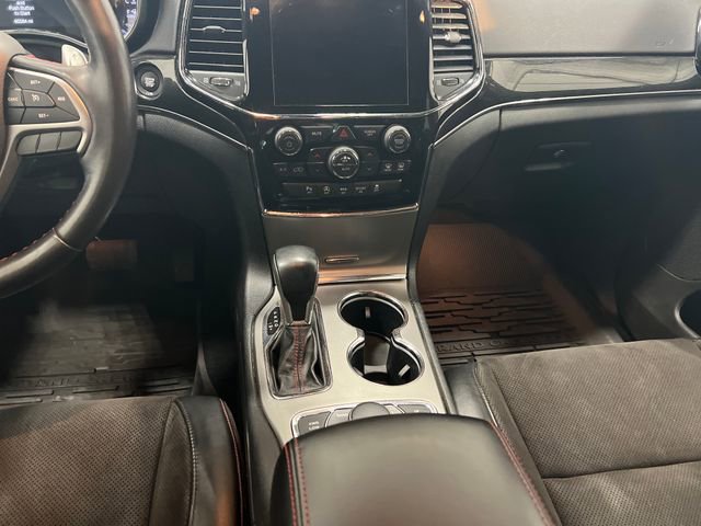 Used 2020 Jeep Grand Cherokee Trailhawk image 13