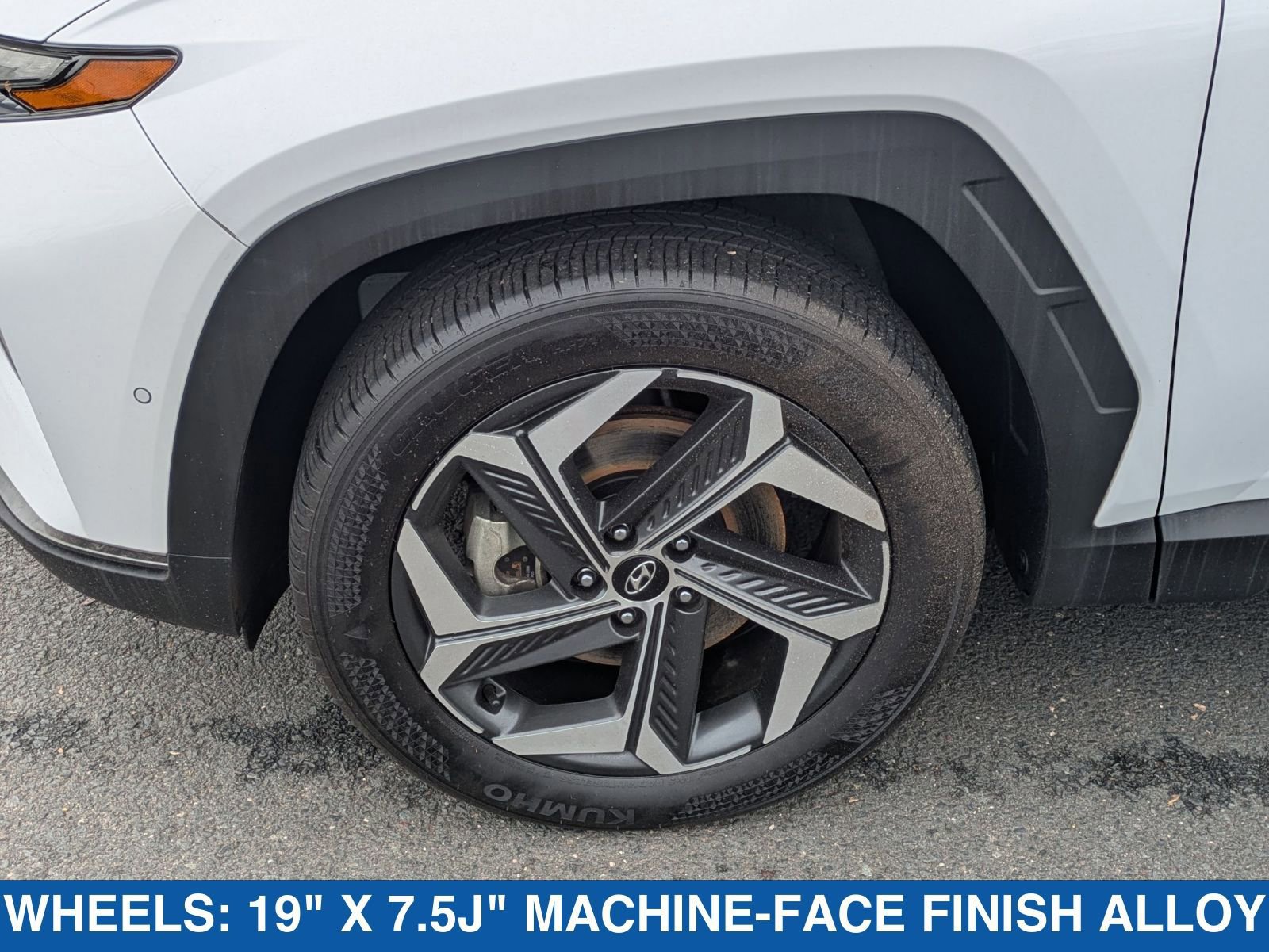 Used 2024 Hyundai Tucson Limited AWD/4WD image 11