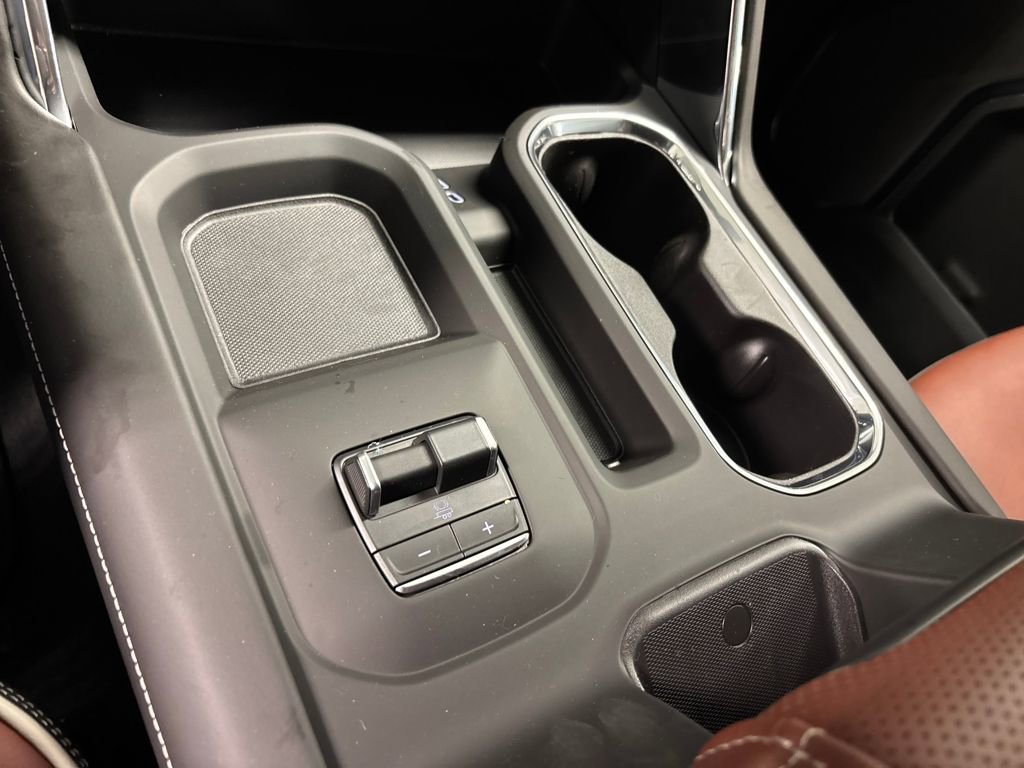 New 2026 GMC Sierra 2500 Denali Ultimate w/ Max Trailering Package image 37