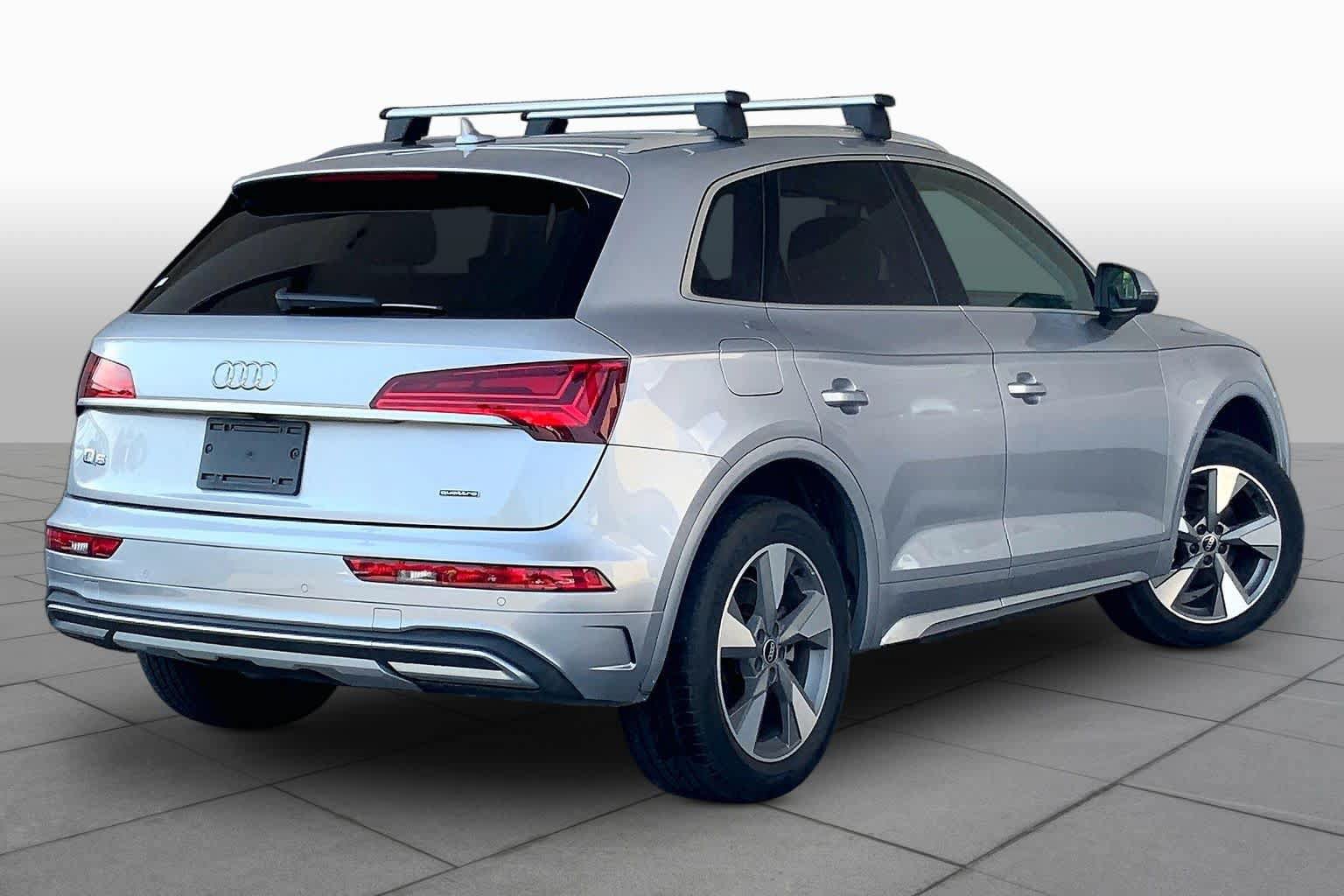 Used 2023 Audi Q5 2.0T Premium w/ Convenience Package AWD/4WD image 13