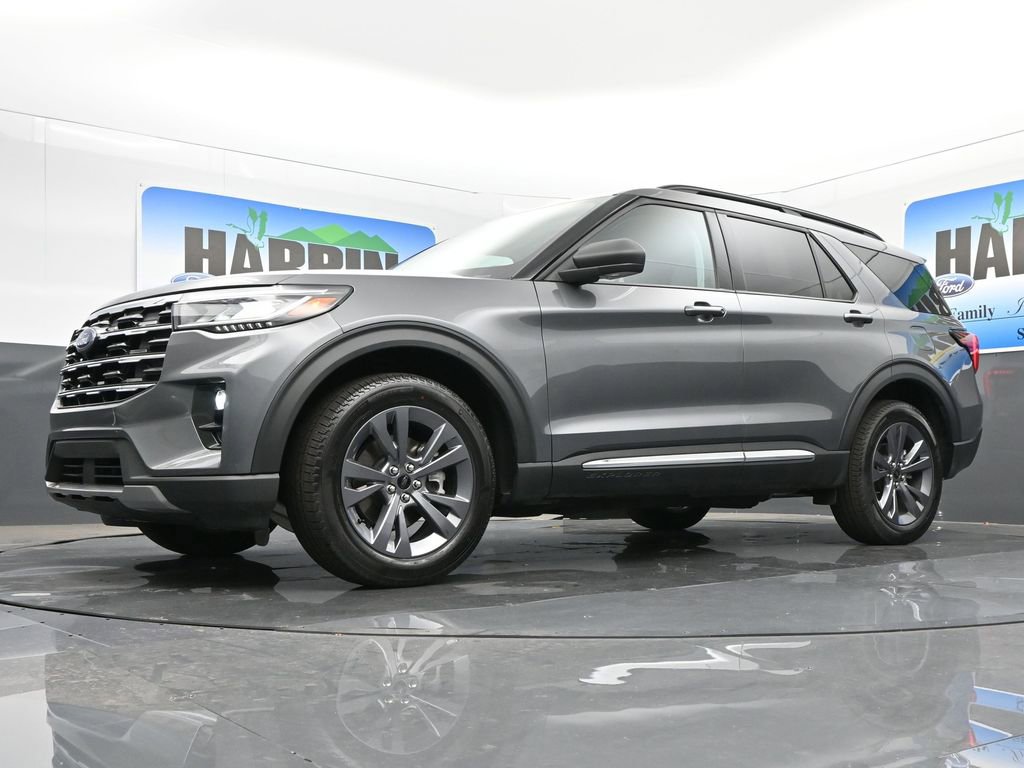 Used 2025 Ford Explorer Active w/ Active Comfort Package image 24