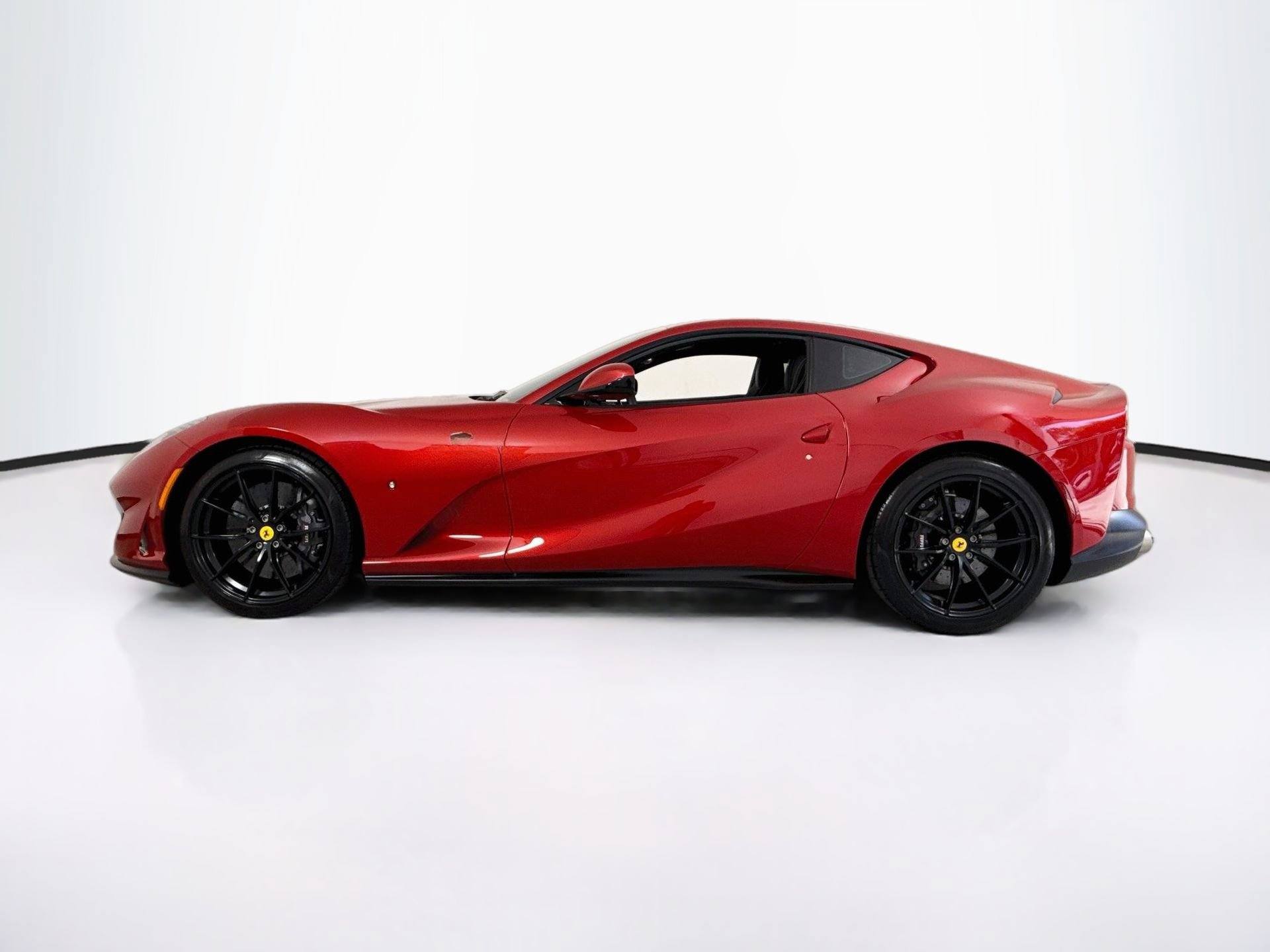 Certified 2018 Ferrari 812 Superfast RWD image 4