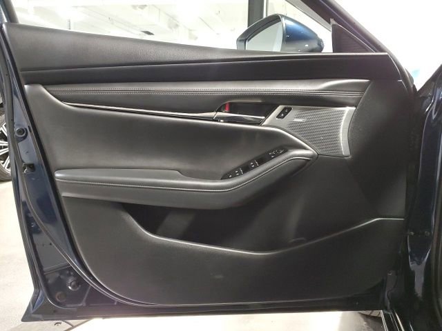 Used 2019 MAZDA MAZDA3 AWD Hatchback w/ Preferred Pkg image 14