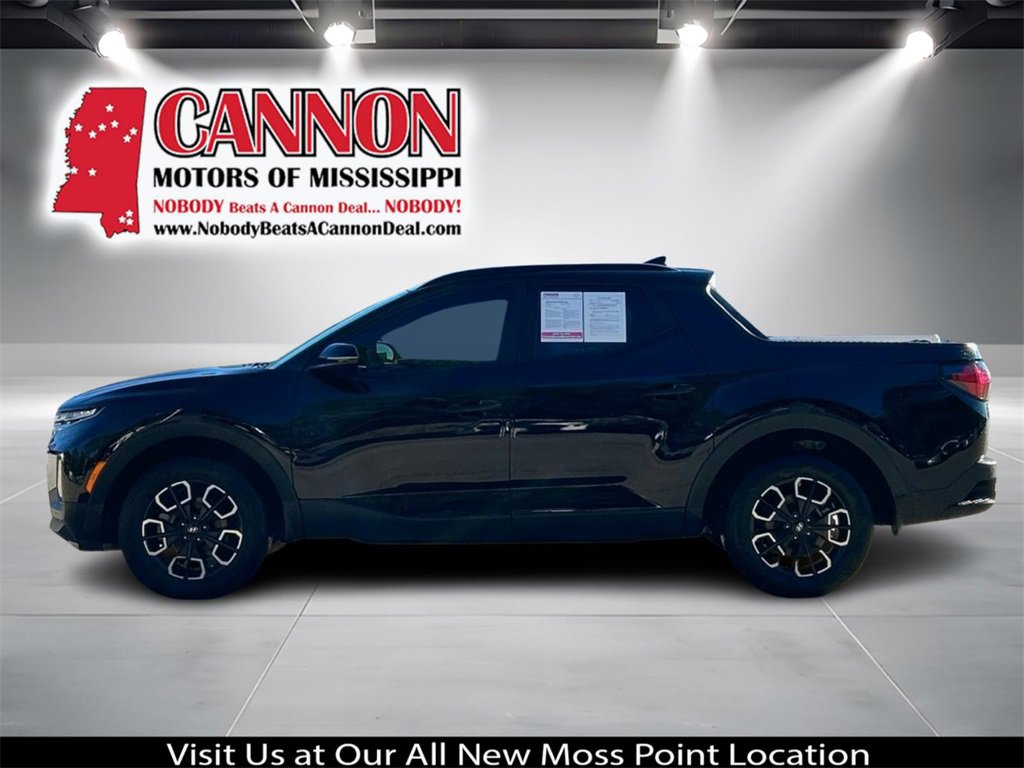Used 2023 Hyundai Santa Cruz SEL w/ Activity Package image 2