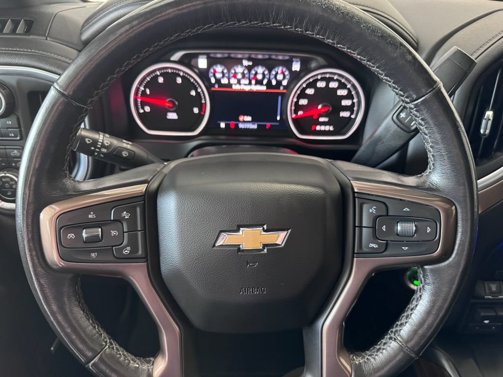 Certified 2022 Chevrolet Silverado 2500 High Country w/ LPO, Hitch Package AWD/4WD image 15