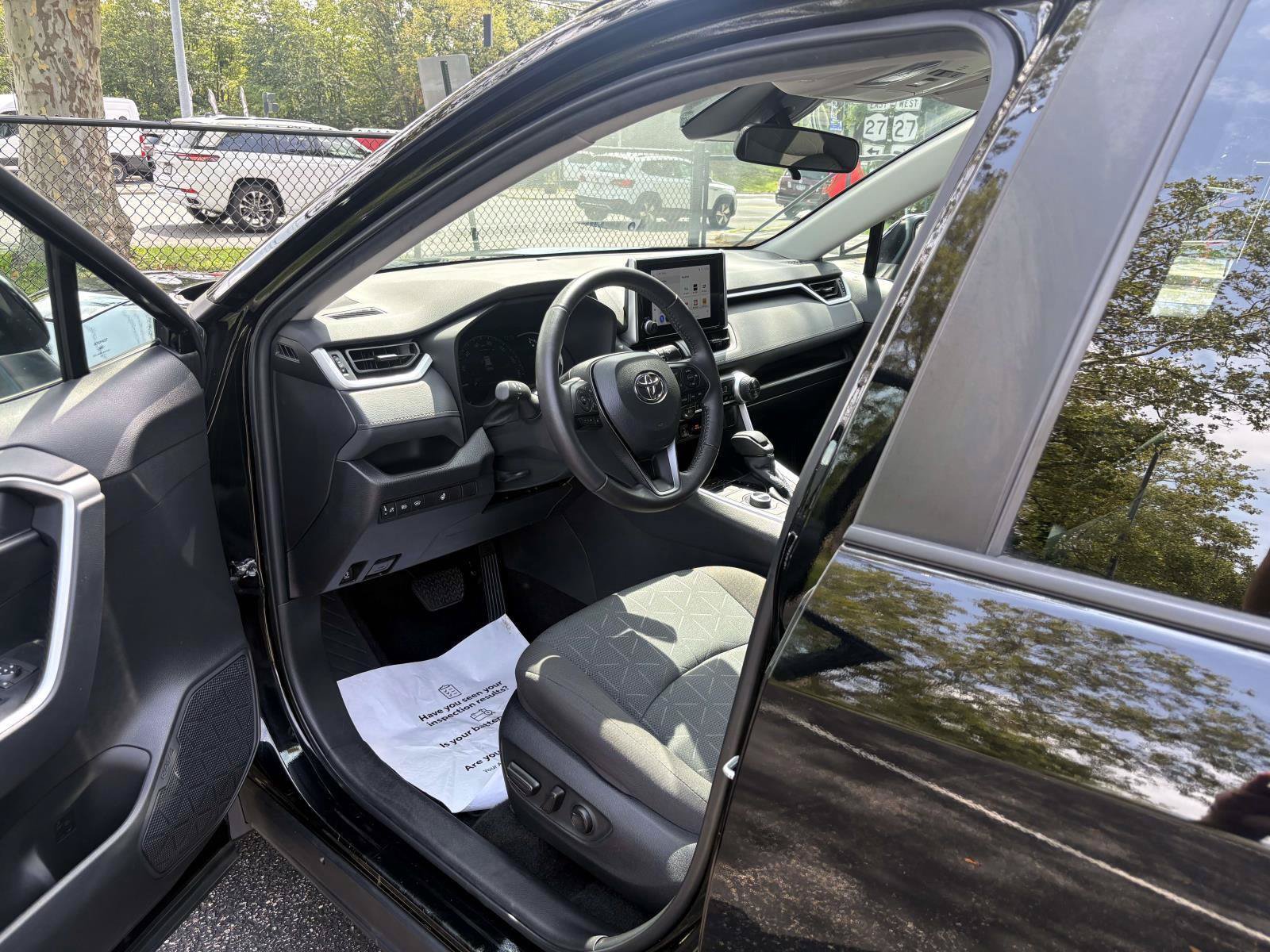 Used 2023 Toyota RAV4 XLE w/ XLE Grade Weather Package AWD/4WD image 12