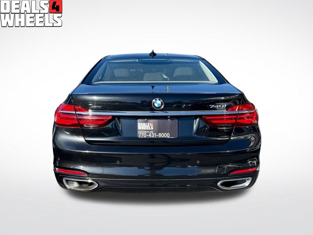Used 2018 BMW 740i xDrive AWD/4WD image 6