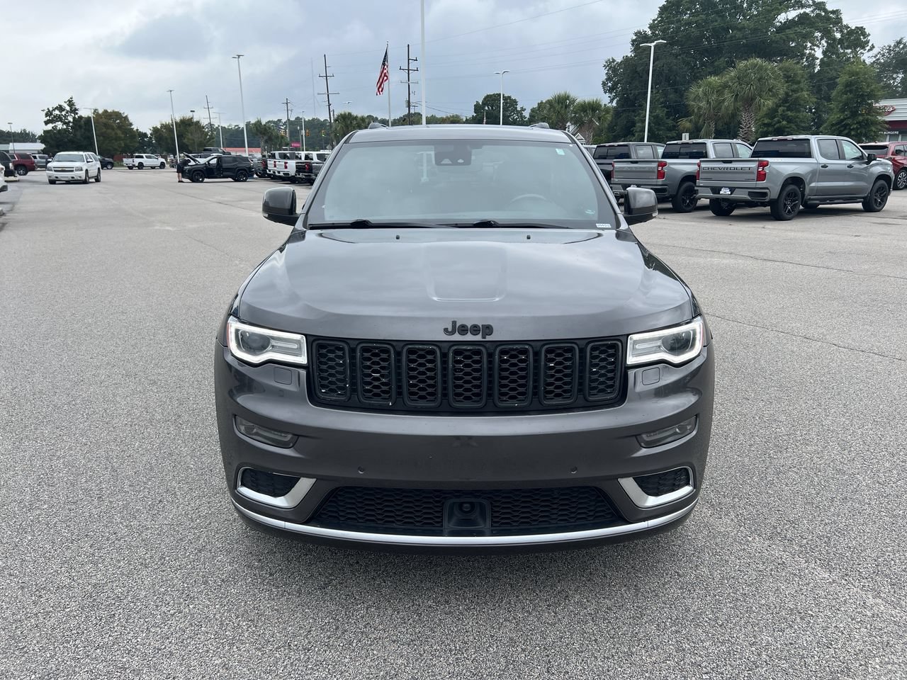 Used 2019 Jeep Grand Cherokee Summit AWD/4WD image 9