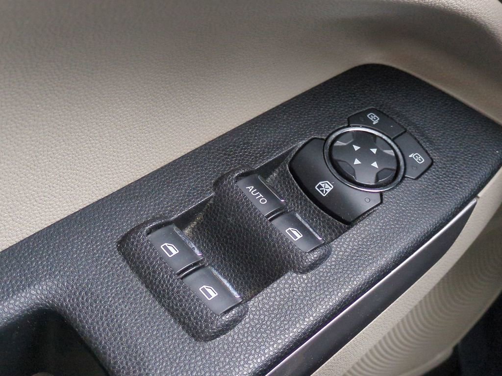 Used 2021 Ford EcoSport Titanium w/ Interior Protection Package image 29