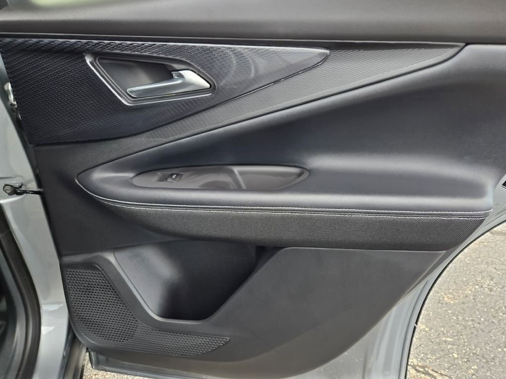 New 2026 Chevrolet Blazer EV LT image 9