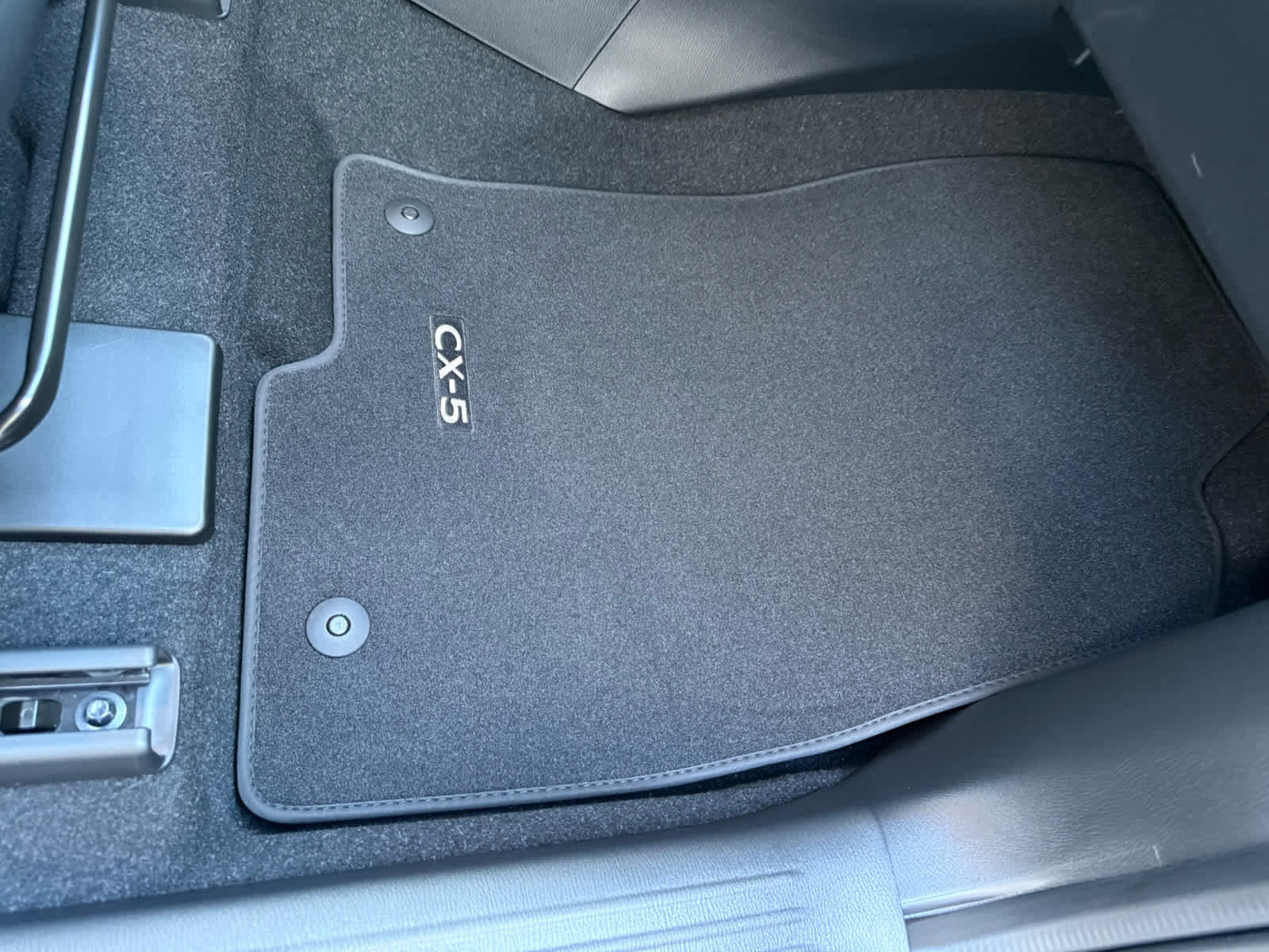 New 2025 MAZDA CX-5 AWD 2.5 S w/ Select Package image 9