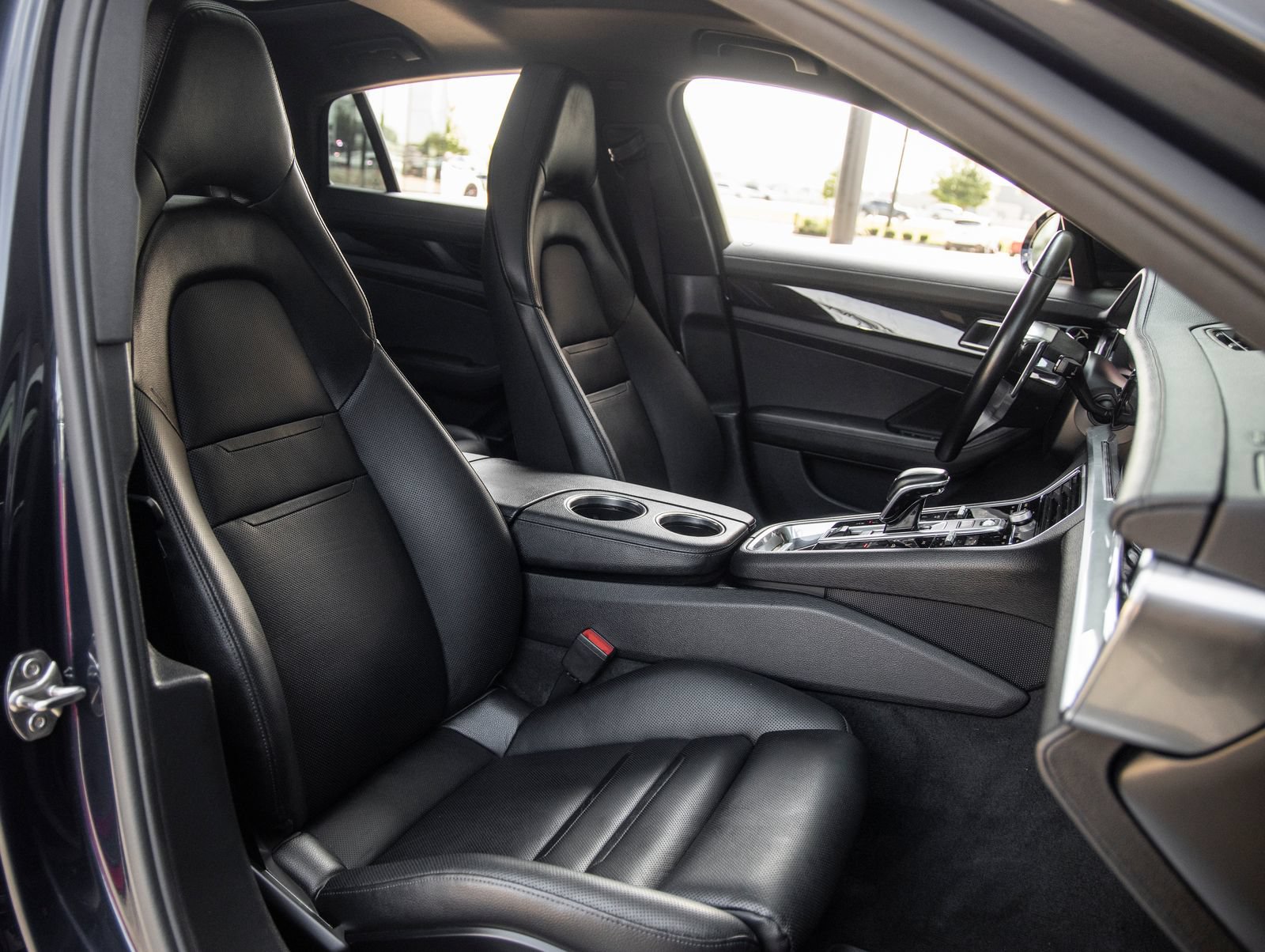 Certified 2018 Porsche Panamera 4 AWD/4WD image 42