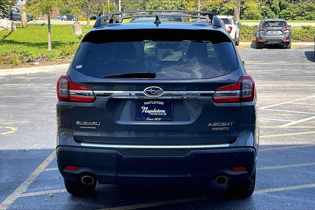 Used 2022 Subaru Ascent Limited w/ Technology Package AWD/4WD image 4